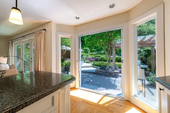 997 Canyon Boulevard, North Vancouver For Sale - image 28