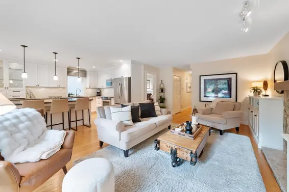 997 Canyon Boulevard, North Vancouver For Sale - image 6