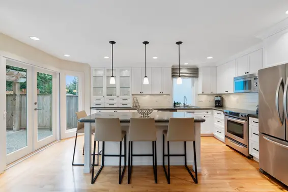 997 Canyon Boulevard, North Vancouver For Sale - image 7