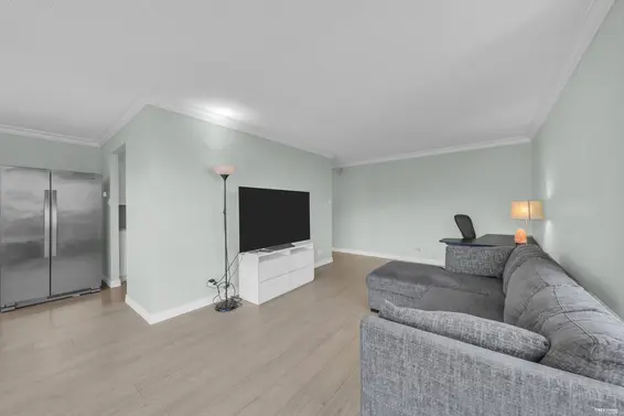 2004 2024 Fullerton Avenue, North Vancouver For Sale - image 14