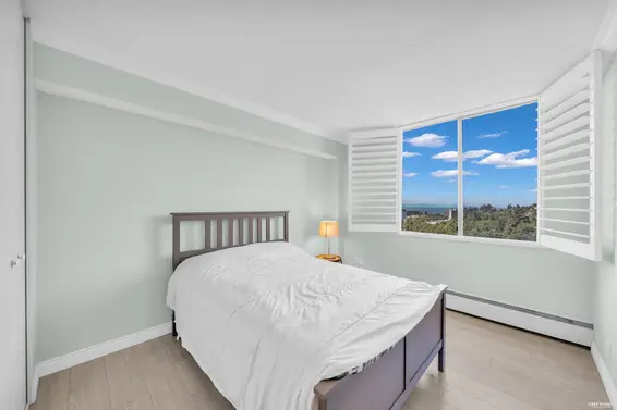 2004 2024 Fullerton Avenue, North Vancouver For Sale - image 20