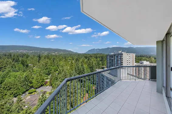 2004 2024 Fullerton Avenue, North Vancouver For Sale - image 4