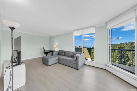 2004 2024 Fullerton Avenue, North Vancouver For Sale - image 8