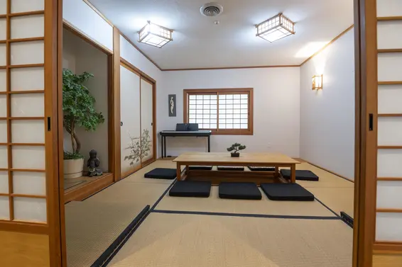 2572 Westhill Close, West Vancouver For Sale - image 9