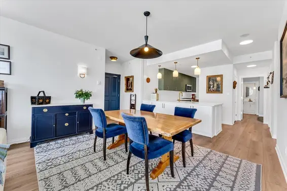 1601 160 East 13th Street, North Vancouver For Sale - image 8