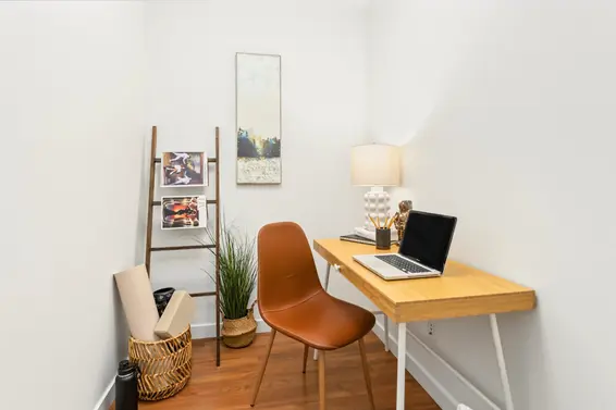 210 1677 Lloyd Avenue, North Vancouver For Sale - image 18
