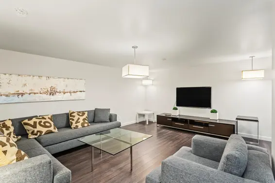210 1677 Lloyd Avenue, North Vancouver For Sale - image 30