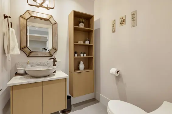 285 Monteray Avenue, North Vancouver For Sale - image 21