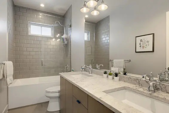 285 Monteray Avenue, North Vancouver For Sale - image 31