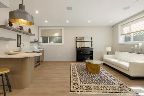 285 Monteray Avenue, North Vancouver For Sale - image 32