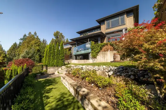 285 Monteray Avenue, North Vancouver For Sale - image 38