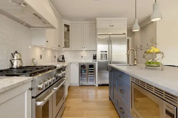 285 Monteray Avenue, North Vancouver For Sale - image 7