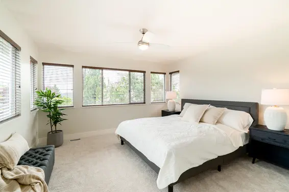 939 Calverhall Street, North Vancouver For Sale - image 14