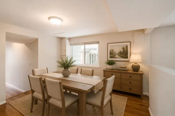 939 Calverhall Street, North Vancouver For Sale - image 31