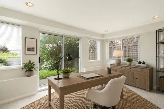 939 Calverhall Street, North Vancouver For Sale - image 33