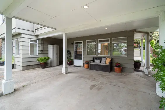 939 Calverhall Street, North Vancouver For Sale - image 35