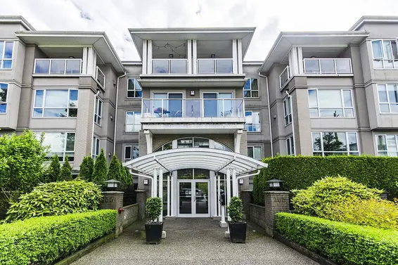 305 155 East 3rd Street, North Vancouver