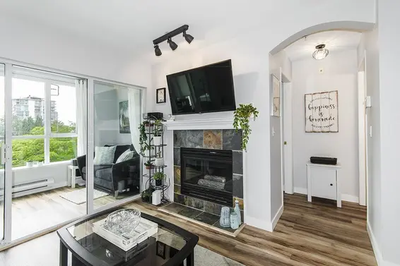 305 155 East 3rd Street, North Vancouver For Sale - image 12