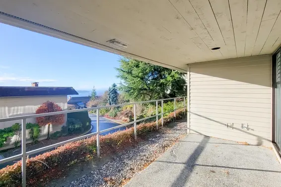 21 2250 Folkestone Way, West Vancouver For Sale - image 26