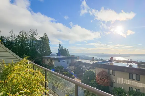 21 2250 Folkestone Way, West Vancouver For Sale - image 29