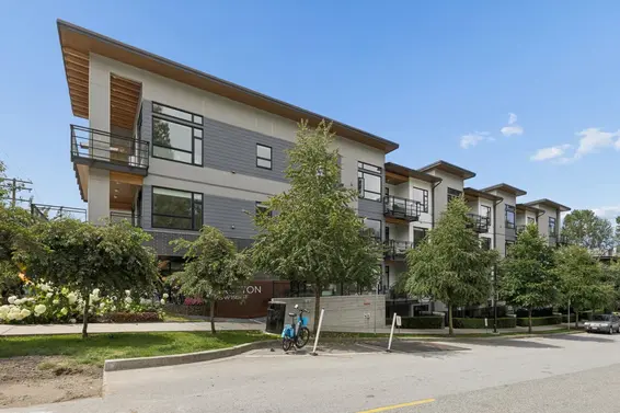 209 715 West 15th Street, North Vancouver