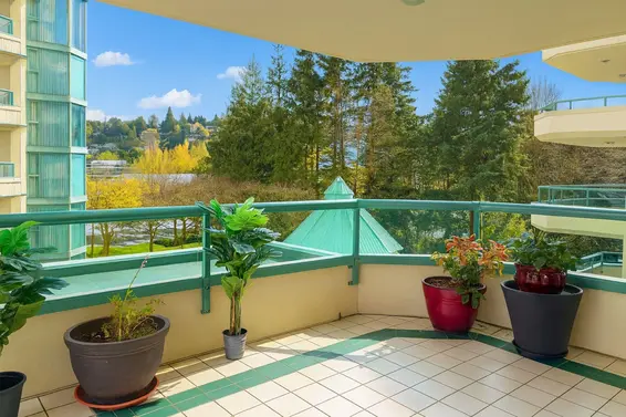 4D 338 Taylor Way, West Vancouver For Sale - image 15