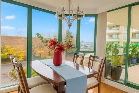 4D 338 Taylor Way, West Vancouver For Sale - image 8