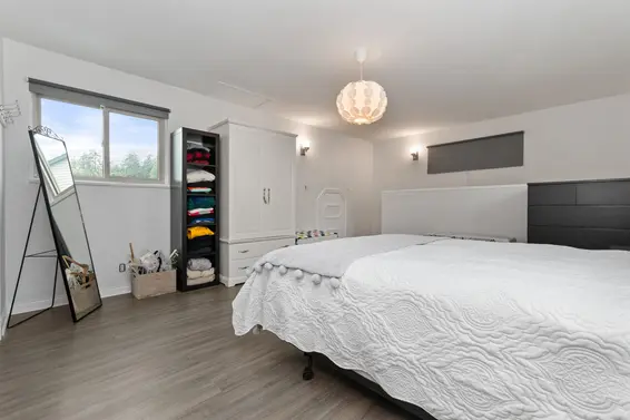 828 Nicolum Court, North Vancouver For Sale - image 23
