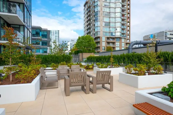 804 135 East 13th Street, North Vancouver For Sale - image 32
