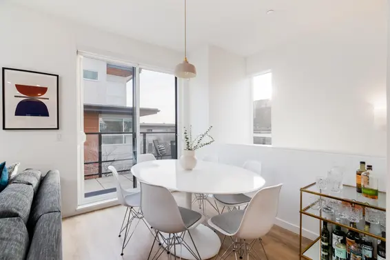 12 533 East 3rd Street, North Vancouver For Sale - image 11