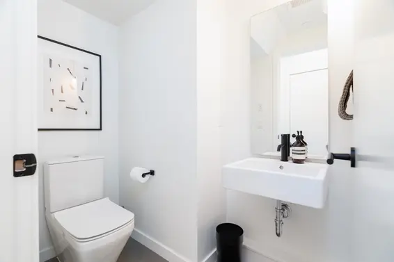 12 533 East 3rd Street, North Vancouver For Sale - image 12