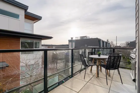 12 533 East 3rd Street, North Vancouver For Sale - image 14