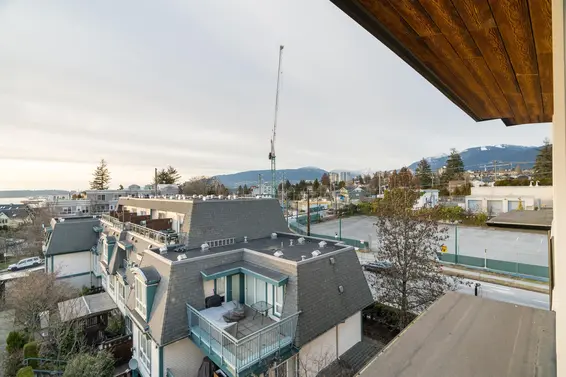 12 533 East 3rd Street, North Vancouver For Sale - image 32