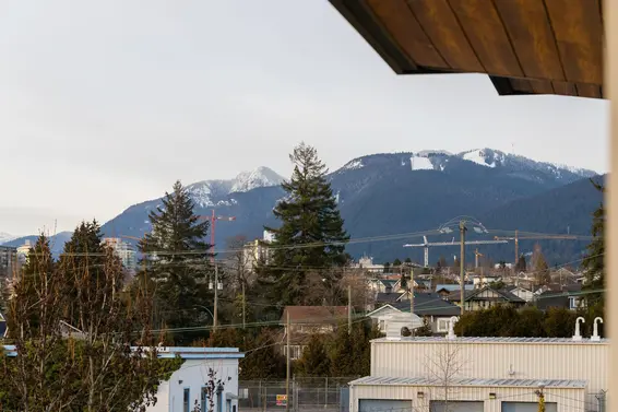12 533 East 3rd Street, North Vancouver For Sale - image 37