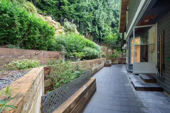 3973 Braemar Place, North Vancouver For Sale - image 16