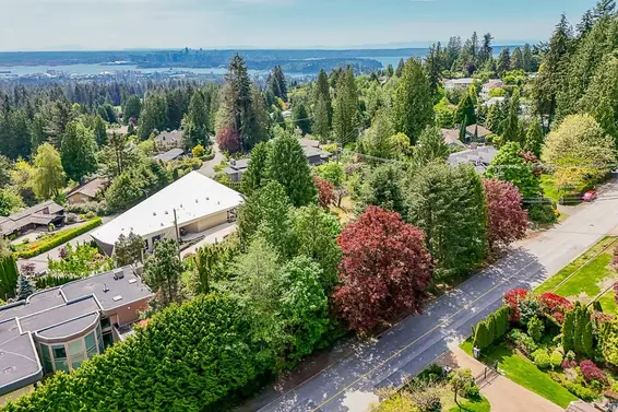 750 Kenwood Road, West Vancouver For Sale - image 4