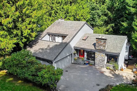 8568 Bedora Place, West Vancouver For Sale - image 35