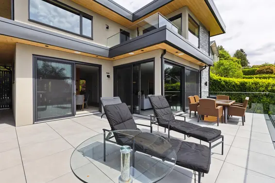 2678 Mathers Avenue, West Vancouver For Sale - image 18