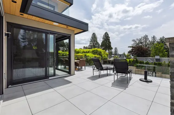 2678 Mathers Avenue, West Vancouver For Sale - image 19
