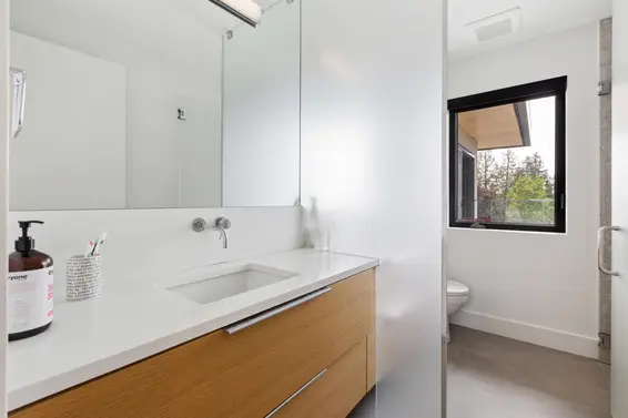 2678 Mathers Avenue, West Vancouver For Sale - image 33
