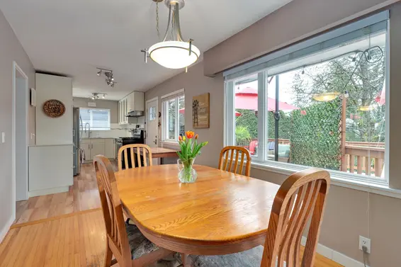 1263 Cloverley Street, North Vancouver For Sale - image 7