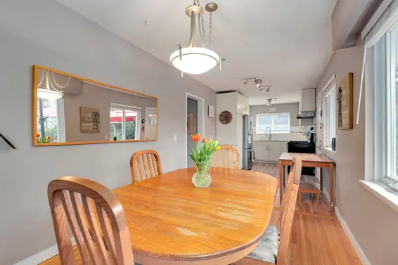 1263 Cloverley Street, North Vancouver For Sale - image 8