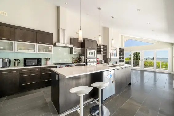 4111 Burkehill Road, West Vancouver For Sale - image 10
