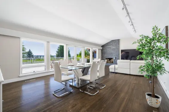 4111 Burkehill Road, West Vancouver For Sale - image 4