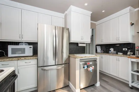 847 East 13th Street, North Vancouver For Sale - image 11