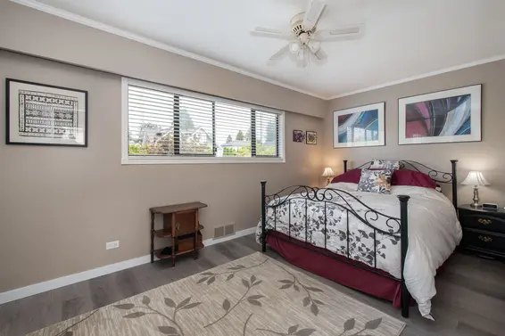 847 East 13th Street, North Vancouver For Sale - image 13