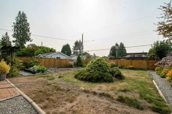847 East 13th Street, North Vancouver For Sale - image 25
