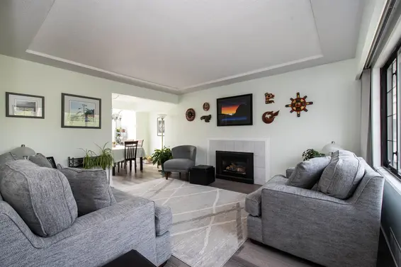 847 East 13th Street, North Vancouver For Sale - image 3