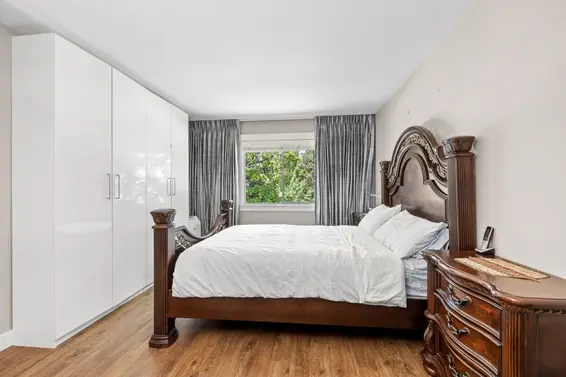 916 Roche Point Drive, North Vancouver For Sale - image 15
