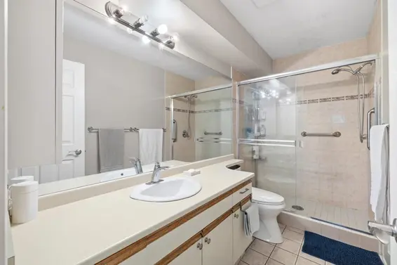 916 Roche Point Drive, North Vancouver For Sale - image 17